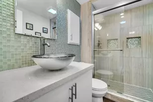 2801 NE 183rd St, Aventura, FL 33160 - Photo 24