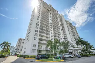 2801 NE 183rd St, Aventura, FL 33160 - Photo 30