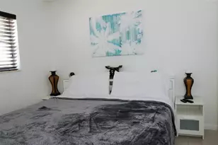 29 NE 3rd St, Dania Beach, FL 33004 - Photo 28