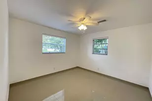 35 NE 3rd St, Dania Beach, FL 33004 - Photo 12