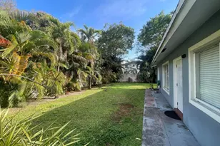 35 NE 3rd St, Dania Beach, FL 33004 - Photo 18