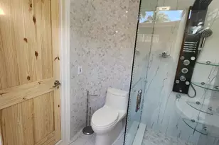 2503 Andros Ln, Fort Lauderdale, FL 33312 - Photo 16