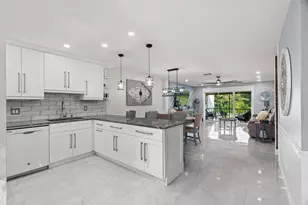 21215 Lago Cir, Boca Raton, FL 33433 - Photo 14