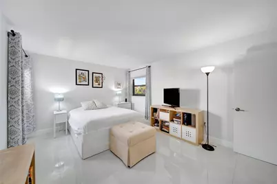 3521 Environ Boulevard #B410, Lauderhill, FL 33319 - Photo 22