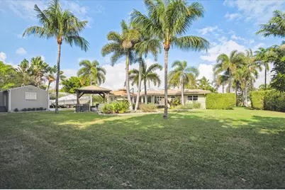 112 SW 24th Avenue, Boynton Beach, FL 33435 - Photo 14