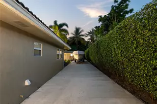 112 SW 24th Ave, Boynton Beach, FL 33435 - Photo 46