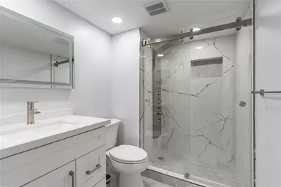 9523 S Hollybrook Lake Drive #102, Pembroke Pines, FL 33025 - Photo 4