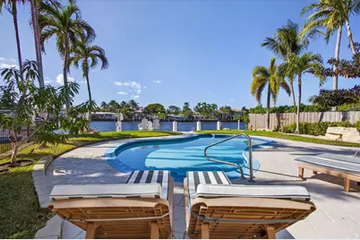 513 S Riverside Drive, Pompano Beach, FL 33062 - Photo 16