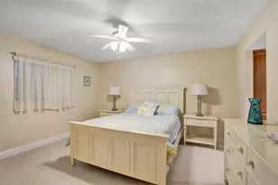 4270 NW 40th St, Tamarac, FL 33319 - Photo 16