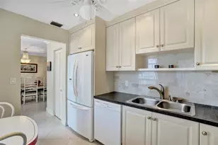 4270 NW 40th St, Tamarac, FL 33319 - Photo 6