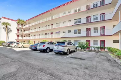 4270 NW 40th Street #211, Tamarac, FL 33319 - Photo 2