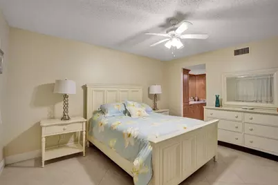 4270 NW 40th Street #211, Tamarac, FL 33319 - Photo 18