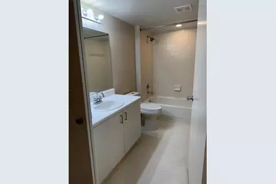 571 SW 142nd Avenue #413-O, Hollywood, FL 33027 - Photo 4