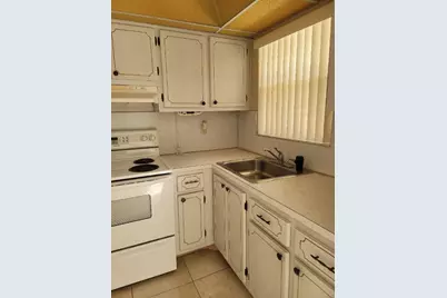 2951 E Sunrise Lakes Drive #211, Sunrise, FL 33322 - Photo 8