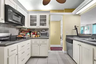 1301 River Reach Dr, Fort Lauderdale, FL 33315 - Photo 16