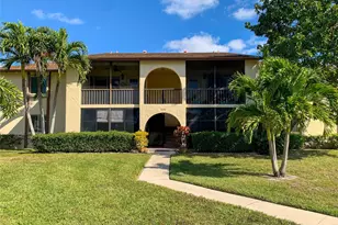 330 Knotty Pine Cir, Greenacres, FL 33463 - Photo 2