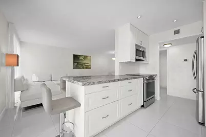 17620 Atlantic Boulevard #302, North Miami Beach, FL 33160 - Photo 8