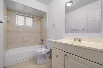 11371 NW 40th Place, Sunrise, FL 33323 - Photo 18