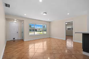 11371 NW 40th Pl, Sunrise, FL 33323 - Photo 4