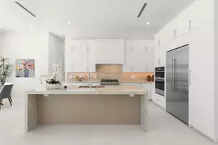 2724 NE 21st Ct, Fort Lauderdale, FL 33305 - Photo 16