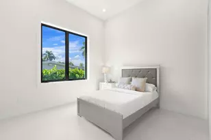 2724 NE 21st Ct, Fort Lauderdale, FL 33305 - Photo 40