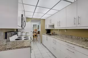 2999 NW 48th Ave, Lauderdale Lakes, FL 33313 - Photo 14