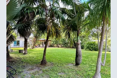 808 SW 8th Terrace, Fort Lauderdale, FL 33315 - Photo 4