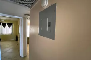 2019 Cambridge A, Deerfield Beach, FL 33442 - Photo 12