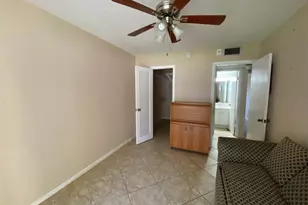 2019 Cambridge A, Deerfield Beach, FL 33442 - Photo 18