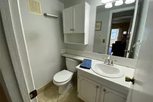 2019 Cambridge A, Deerfield Beach, FL 33442 - Photo 16