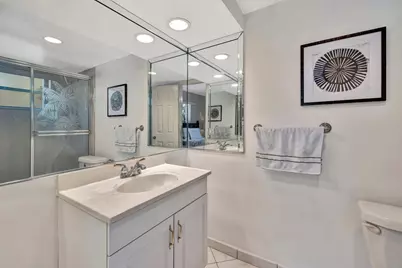 4270 NW 40th Street #302, Lauderdale Lakes, FL 33319 - Photo 26