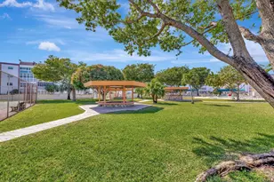 4270 NW 40th St, Lauderdale Lakes, FL 33319 - Photo 50