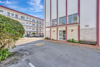 4270 NW 40th Street #302, Lauderdale Lakes, FL 33319 - Photo 34
