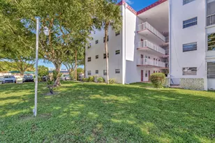 4270 NW 40th St, Lauderdale Lakes, FL 33319 - Photo 36