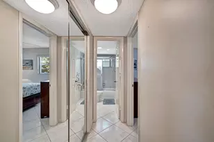 4270 NW 40th St, Lauderdale Lakes, FL 33319 - Photo 28