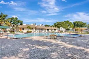 4270 NW 40th St, Lauderdale Lakes, FL 33319 - Photo 54