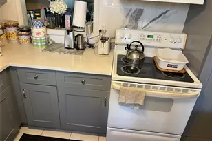 3140 Holiday Springs Blvd, Margate, FL 33063 - Photo 10