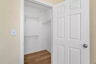 6492 Emerald Dunes Dr, West Palm Beach, FL 33411 - Photo 12