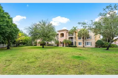 6492 Emerald Dunes Drive #208, Royal Palm Beach, FL 33411 - Photo 28