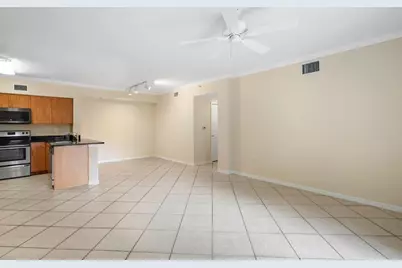 6492 Emerald Dunes Drive #208, Royal Palm Beach, FL 33411 - Photo 6