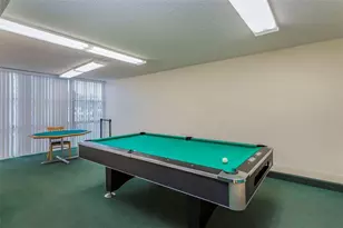 800 Parkview Dr, Hallandale Beach, FL 33009 - Photo 38