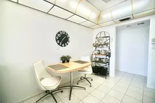 800 Parkview Dr, Hallandale Beach, FL 33009 - Photo 22