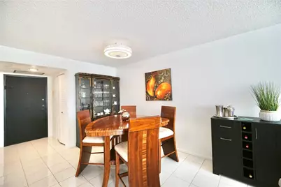 800 Parkview Drive #524, Hallandale Beach, FL 33009 - Photo 10