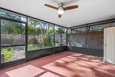 2127 NE 11th Avenue, Wilton Manors, FL 33305 - Photo 20