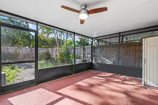 2127 NE 11th Ave, Wilton Manors, FL 33305 - Photo 20