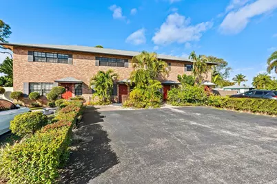 2127 NE 11th Avenue, Wilton Manors, FL 33305 - Photo 24