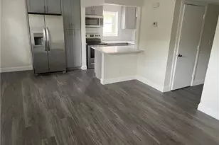 11410 NW 39th St, Coral Springs, FL 33065 - Photo 4