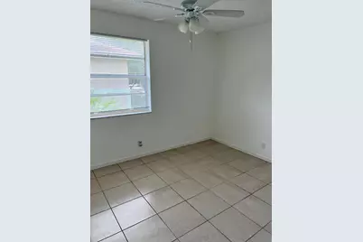 1040 Twin Lakes Drive #1040, Coral Springs, FL 33071 - Photo 8