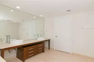 465 Brickell Ave, Miami, FL 33131 - Photo 30