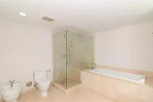 465 Brickell Ave, Miami, FL 33131 - Photo 28